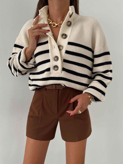 Yarım Balıkçı Düğmeli Triko Kadın  Ekru Kazak 24k000029