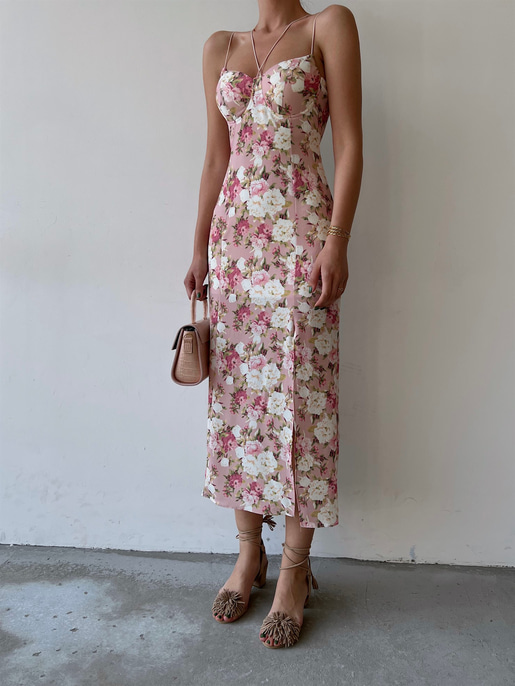 Yırtmaçlı İnce Lastik Askılı Çiçekli Nidus Kadın Pudra Elbise 22Y000329