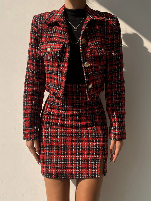  Önü Cepli Düğmeli Kareli Kısa Kadın Kırmızı Tüvit Ceket 22K000206