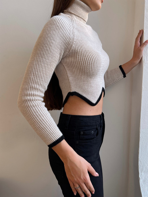 Balıkçı Yaka Bel Detaylı Monica Kadın Taş Crop Kazak 23K000197