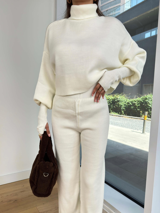 Barbara Takım 24k255