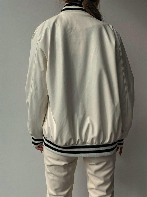 BASKILI DERİ BOMBER CEKET 22K000140