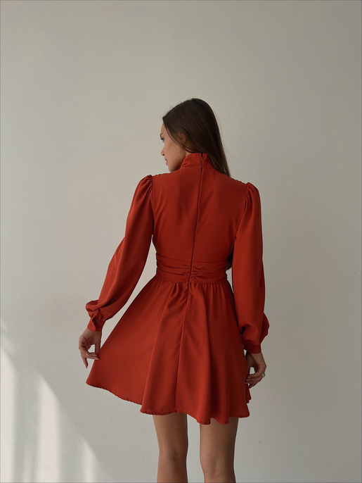 Boğazlı Derin V Yaka Düğmeli Kol Belden Oturtmalı Eteği Volanlı Ivon Kadın Kiremit Mini Elbise 23K000029