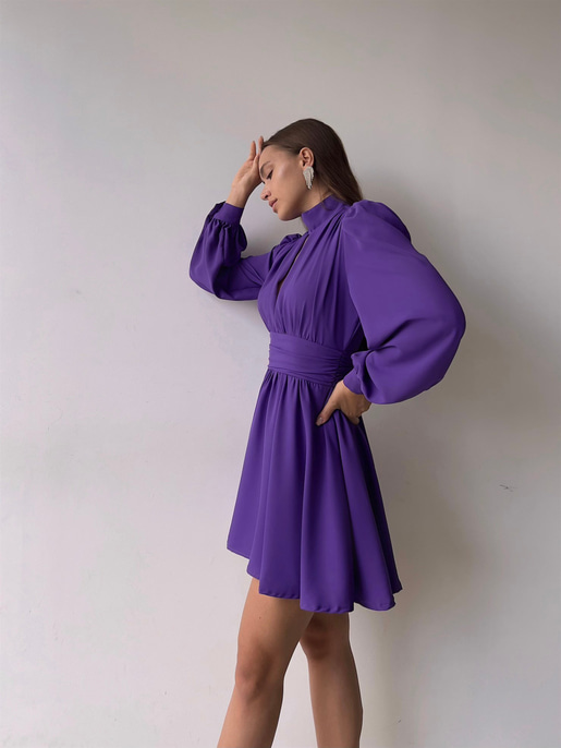 Boğazlı Derin V Yaka Düğmeli Kol Belden Oturtmalı Eteği Volanlı Ivon Kadın Mürdüm Mini Elbise 23K000029