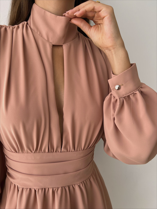 Boğazlı Derin V Yaka Düğmeli Kol Belden Oturtmalı Eteği Volanlı Ivon Kadın Somon Mini Elbise 23K000029