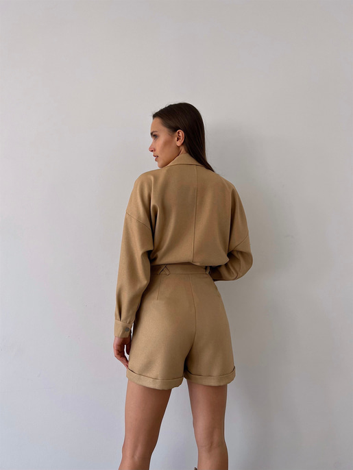 Boyfriend Önü Çıtçıt Kapamalı Ceket Ve Yüksek Bel Yanları Cepli Şort Zayne Kadın Camel Takım 23K000181