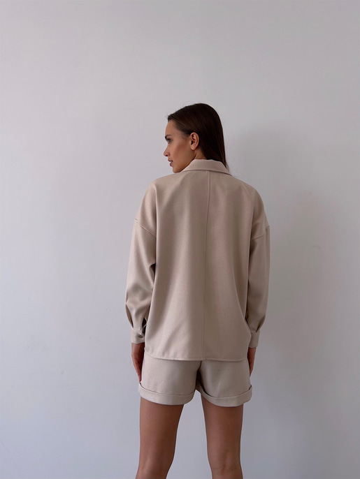 Boyfriend Önü Çıtçıt Kapamalı Ceket Ve Yüksek Bel Yanları Cepli Şort Zayne Kadın Bej Takım 23K000181