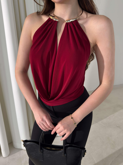 Boyundan Aksesuarlı Degaje Yaka Sırtı Lastikli Darian Kırmızı Kadın Bluz 26K227