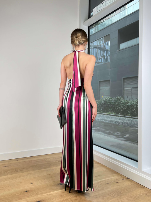 Boyundan Bağlamalı Göğüs Dekolteli Semana Kadın Fuşya Maxi Elbise 24Y213