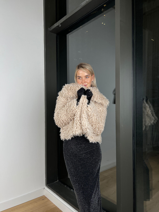 Cesar Tüylü Mont 24k323