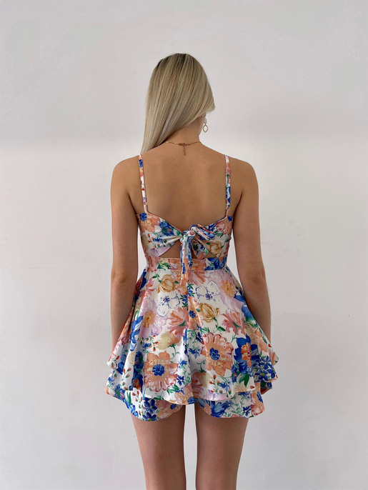 Çiçek Desen İnce Askılı Volanlı Kadın Mavi Şort Tulum 21Y000451