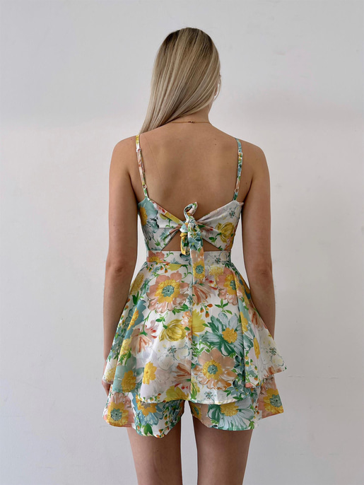 Çiçek Desen İnce Askılı Volanlı Kadın Yeşil Şort Tulum 21Y000451