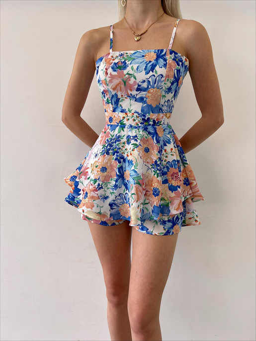 Çiçek Desen İnce Askılı Volanlı Kadın Mavi Şort Tulum 21Y000451