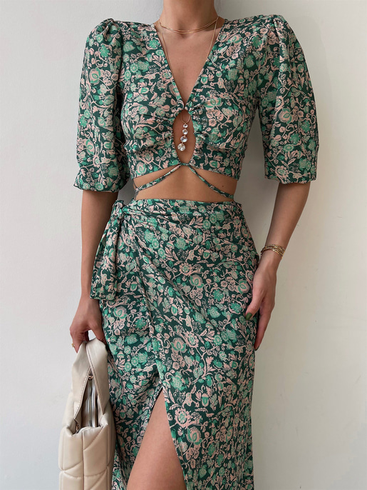 Çiçeki Kruvaze Bağcıklı Alt Ve Üst Balera Kadın Yeşil İkili Takım 22Y000336