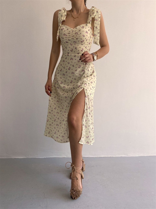 Çiçekli Ayarlanır Bağlamalı Askısı Yırtmaçlı Kadın Sarı Midi Elbise 21Y000349