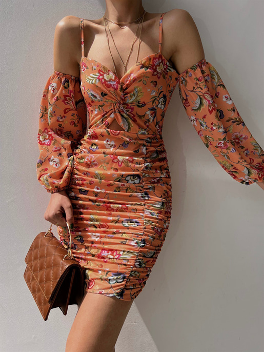 Çiçekli Göğüs Kısmı Düğüm Detaylı Drape Monere Kadın Somon Elbise 22Y000335