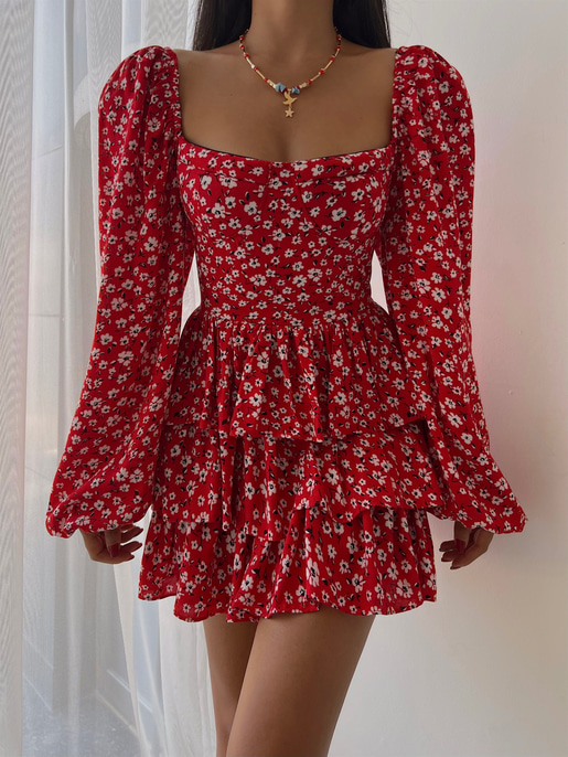 Çiçekli Lastik Omuz Fırfırlı Kare Yaka Livio Kadın Kırmızı Mini Elbise 22Y000500