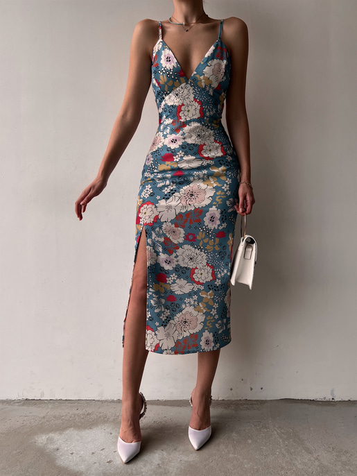 Çiçekli Midi Boy Sırt Dekolteli Yırtmaşlı Griffin Kadın Mavi Elbise 22Y000133