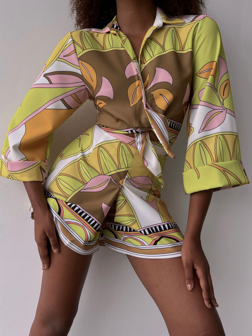 Desenli Duble Kol Bağlamalı Gömlek Pileli Şort Brittin Kadın Sarı İkili Takım 22K000637