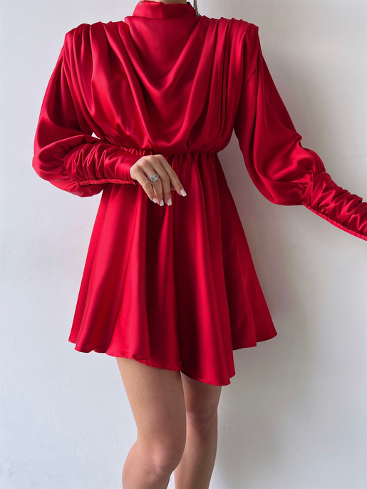 Geniş Manşet Dökümlü Yaka Lastik Bel Feliciano Kadın Kırmızı Elbise 22K000070