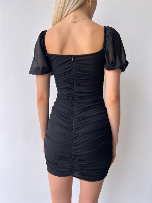 Göğüs Kuplu Açık Omuz Drapeli Kadın Siyah Tül Elbise 21Y000367
