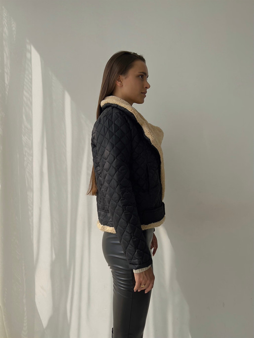 İçi Vegan Kürklü Çıtçıt Kapamalı Ve Kemerli Kapitone Jianna  Kadın Siyah Mont 23K000066