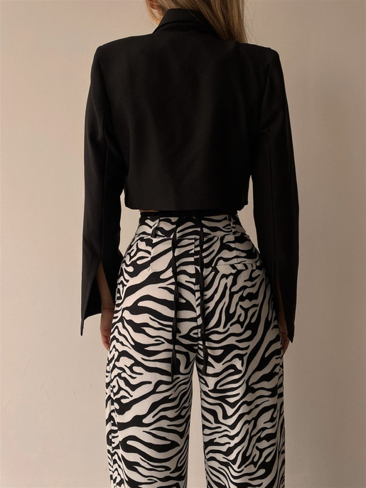İp Detaylı Crop Ceket 22K000221