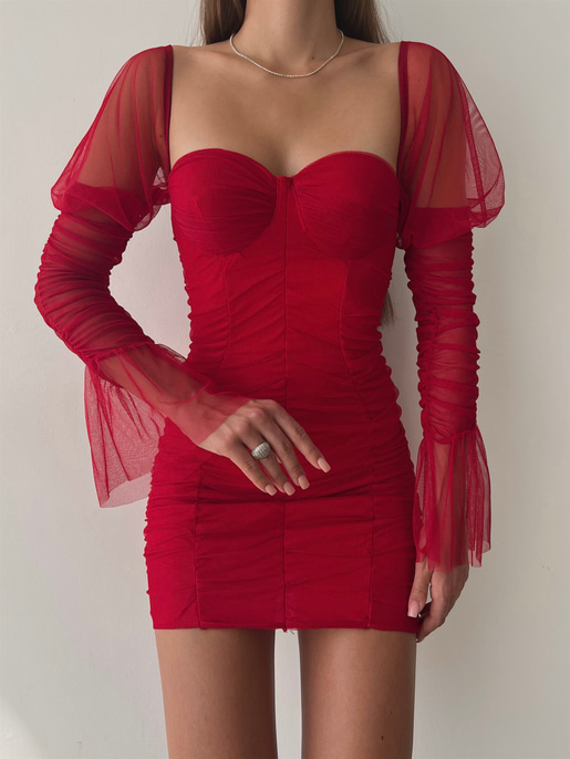 Kalp Yaka Omuz Lastikli Uzun Kol Drape Detaylı Valter Kadın Kırmızı Mini Tül Elbise 23K000043