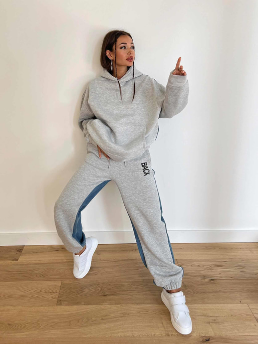 Kanguru Cepli Kapüşonlu Arkası Denim Sweatshirt Bilek Kısmı Lastikli Arkası Jean Görünümlü Eşofman Alejandro Kadın Gri Melanj Eşofman Takım 24k000048