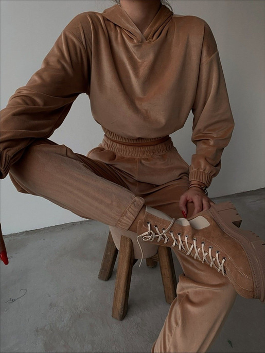 Kapüşonlu Crop Sweat Lastikli alt Kadife Kadın Bej Renk İkili Takım 22K000174