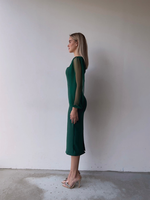 Kare Yaka Kolları Tül Arka Etek Kısmı Yırtmaçlı Jarlan Kadın Zümrüt Midi Boy Elbise 23K000097