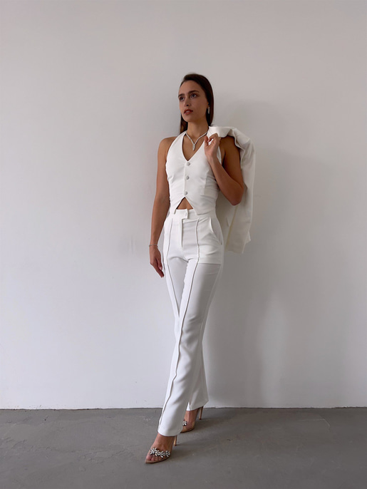 Kesley Üçlü Takım 23K000248