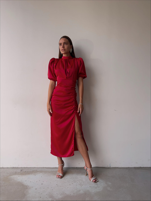 Kısa Kol Saten Önden Yırtmaçlı Drape Gage Kadın Kırmızı Elbise 22K000431