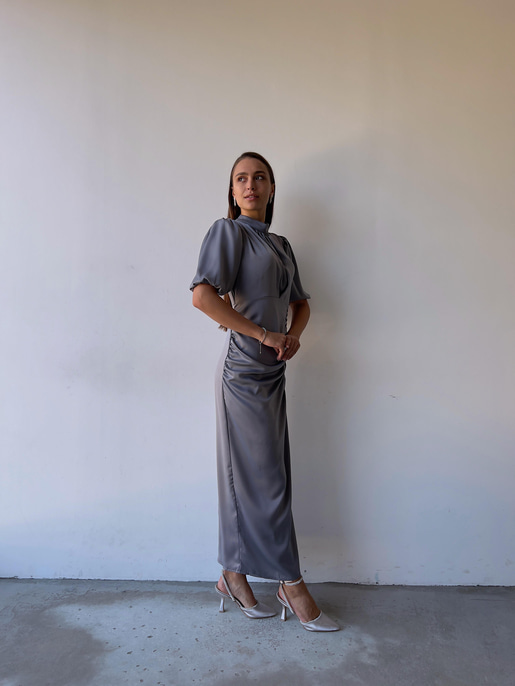 Kısa Kol Saten Önden Yırtmaçlı Drape Gage Kadın Gri Elbise 22K000431