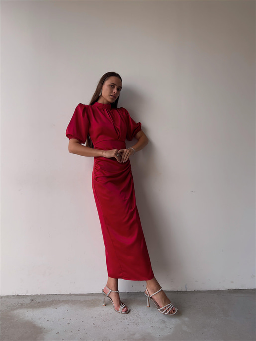 Kısa Kol Saten Önden Yırtmaçlı Drape Gage Kadın Kırmızı Elbise 22K000431