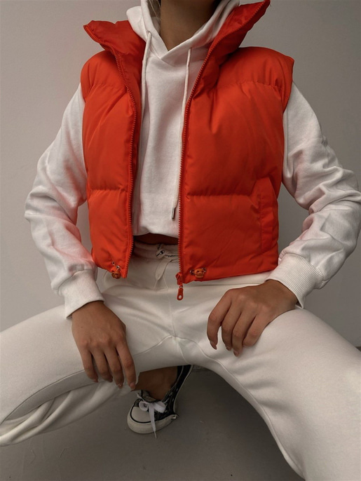 Kısa Şişme Dik Yaka Kadın Turuncu Yelek 22K000037