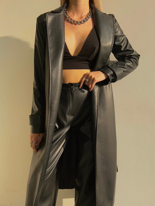 Kolları Kemer Görünümlü Beli Kemerli Adali Kadın Siyah Vegan Deri Kaban 23K000015