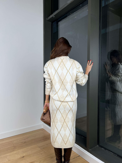 Kristo Simli Etekli Takım 24k416