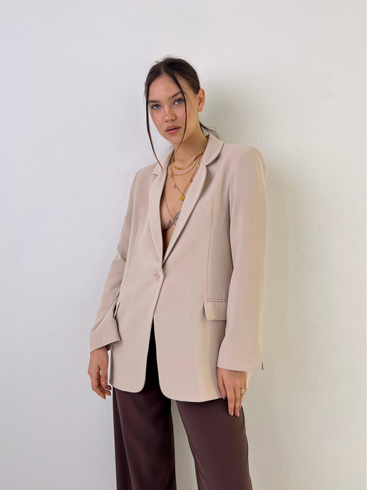 Kruvaze Yaka Tek Düğme Kapamalı Kaela Kadın Taş Arkası Yırtmaçlı Blazer Ceket 23Y000021