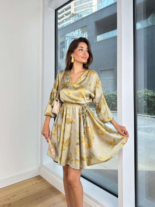 Larisa elbise 25K028