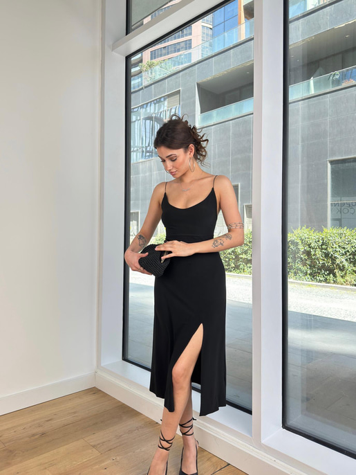 Mirela Elbise 24Y367