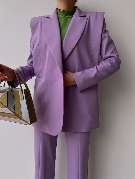 Omuzları Parça Detaylı Brisha Kadın Lila Ceket Pantolon Takım 22K000508