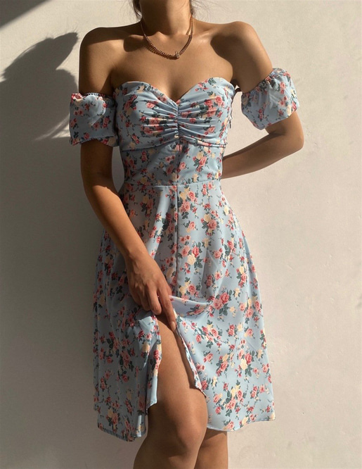 Önden Yırtmaçlı Rose Elbise 21Y000490