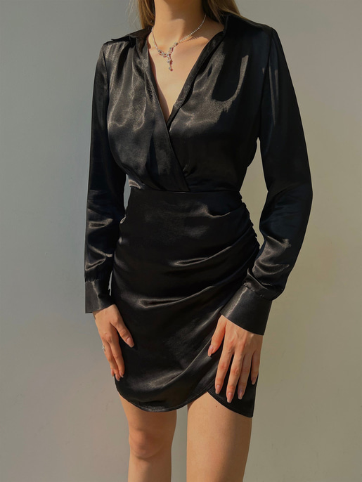 Saten Kruvaze Yaka Kol Düğmeli Uzun Kollu Etek Kısmı Düğme Detay Kruvaze Horry Kadın Siyah Elbise 23K000013