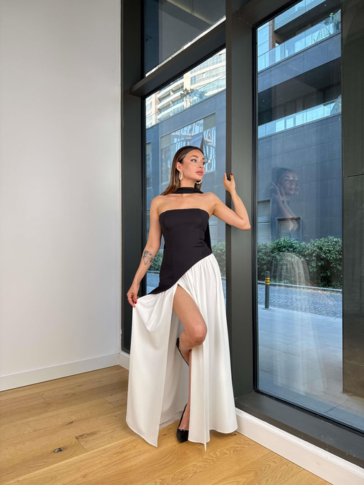 Straplez Eteği Pileli Kuşak Detaylı Narlen Siyah Kadın Elbise 25Y478