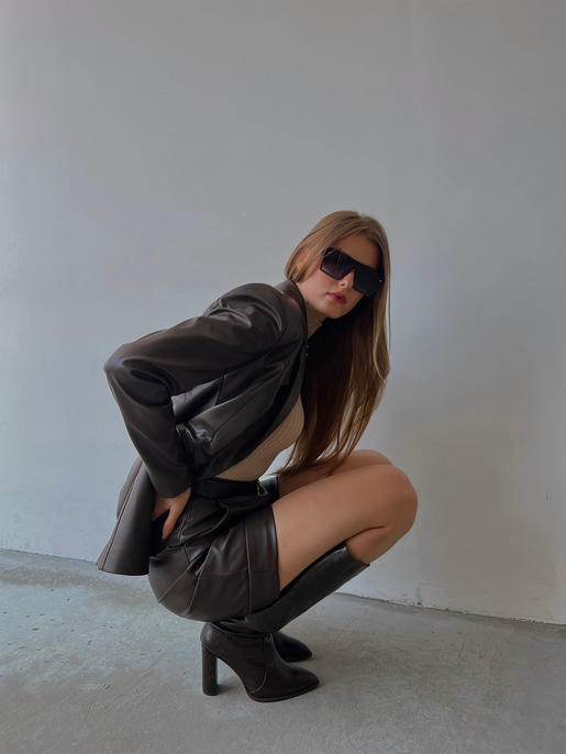 Tek Düğmeli Uzun Kollu Aria Kadın Kahve Vegan Deri Ceket 23K000016