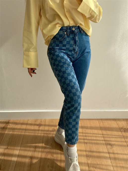 Tek Paça Kare Detay Kadın Mavi  Mom Jean 21Y000242