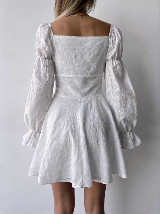 Uzun Balon Kol Korse Detaylı Rayna Brode Kadın Beyaz Mini Elbise 23Y000240