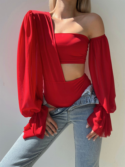 Uzun Şifon Kol Tek Omuz Vatkalı Bel Ve Omuz Dekolteli Vespa Kadın Kırmızı Bodysuit 22Y000446