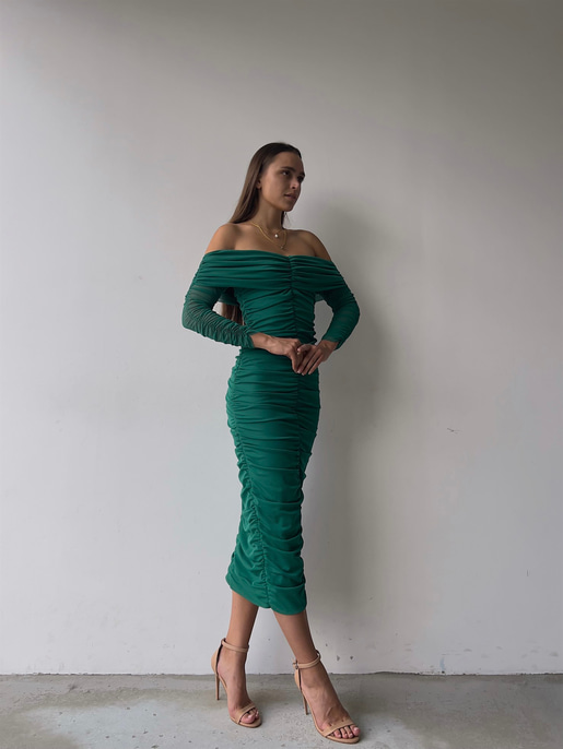 Uzun Tül Kol Düşük Omuz Drapeli Adson Kadın Yeşil Midi Boy Elbise 23K000121